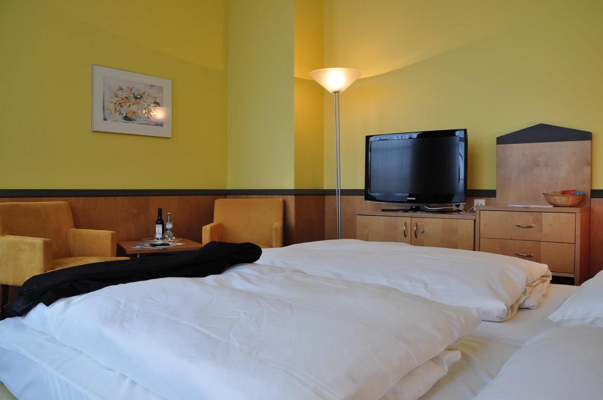 Hotel Plaza & Living Frankfurt