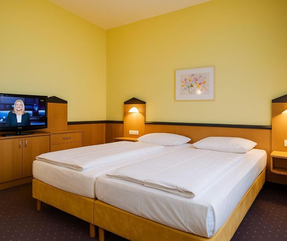Plaza Hotel&living Frankfurt Hotel