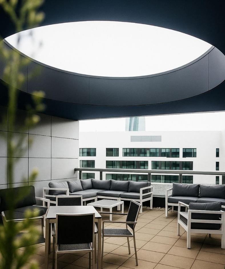 Plaza Hotel&living Frankfurt Hotel 3*